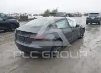 2021 Tesla Model 3 фото