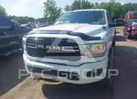 2021 RAM 2500 photo