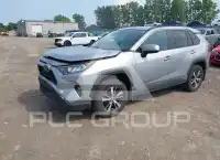 2021 Toyota RAV4 фото