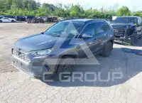 2021 Toyota RAV4 photo