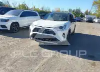 2021 Toyota RAV4 фото
