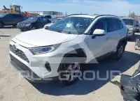 2021 Toyota RAV4 фото