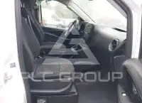 2021 Mercedes Benz METRIS photo