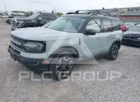 2021 Ford BRONCO photo