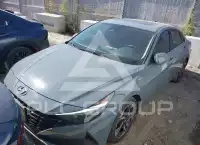 2021 Hyundai Elantra photo