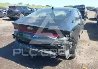 2021 Hyundai Elantra фото