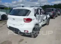 2021 Hyundai Venue photo