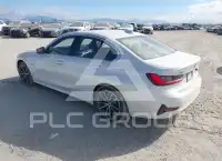2022 BMW 330 фото
