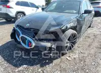 2022 BMW 330 photo