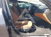 2022 BMW 330 фото