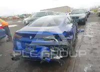 2022 BMW M8 фото
