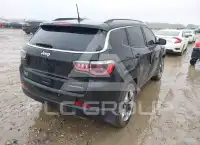 2022 Jeep COMPASS photo
