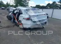 2022 Porsche MACAN photo