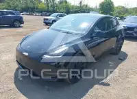 2022 Tesla Model Y фото