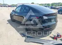 2022 Tesla Model Y фото