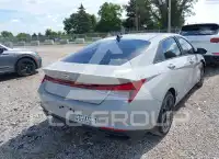 2022 Hyundai Elantra photo