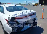 2022 Hyundai Elantra фото