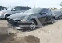 2023 Mazda 3 photo