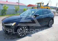 2023 Volvo XC60 фото
