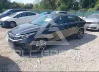 2023 KIA Forte фото