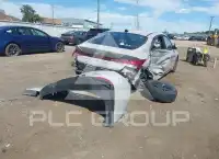 2023 Hyundai Elantra фото