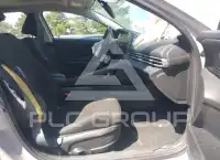 2023 Hyundai Elantra фото