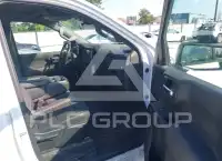 2024 Chevrolet Silverado photo
