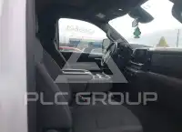 2024 Chevrolet SILVERADO photo