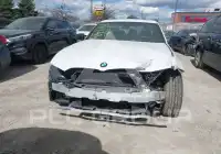 2024 BMW 330 фото