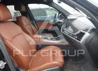 2024 BMW X7 фото