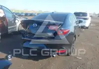 2024 Mazda 3 фото