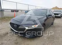 2024 Mazda 3 photo