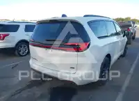 2024 Chrysler PACIFICA фото