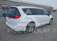 2024 Chrysler PACIFICA фото