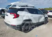 2024 GMC TERRAIN фото
