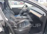 2024 Tesla Model Y фото