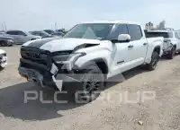2024 Toyota TUNDRA фото