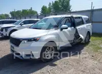 2024 KIA Carnival фото