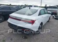 2024 Hyundai Elantra фото