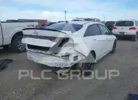 2024 Hyundai Elantra фото
