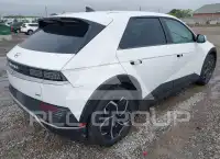 2024 Hyundai Ioniq photo
