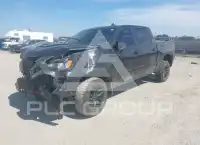 2025 Chevrolet Silverado фото