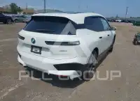2025 BMW iX фото