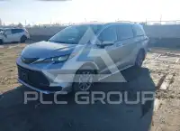2025 Toyota SIENNA фото