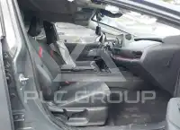 2025 Toyota PRIUS фото