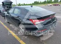 2025 Hyundai Elantra photo