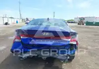 2025 Hyundai Elantra фото