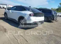 2026 Nissan LEAF фото