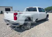 2026 Chevrolet Silverado photo