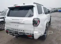 2026 Toyota 4 RUNNER фото